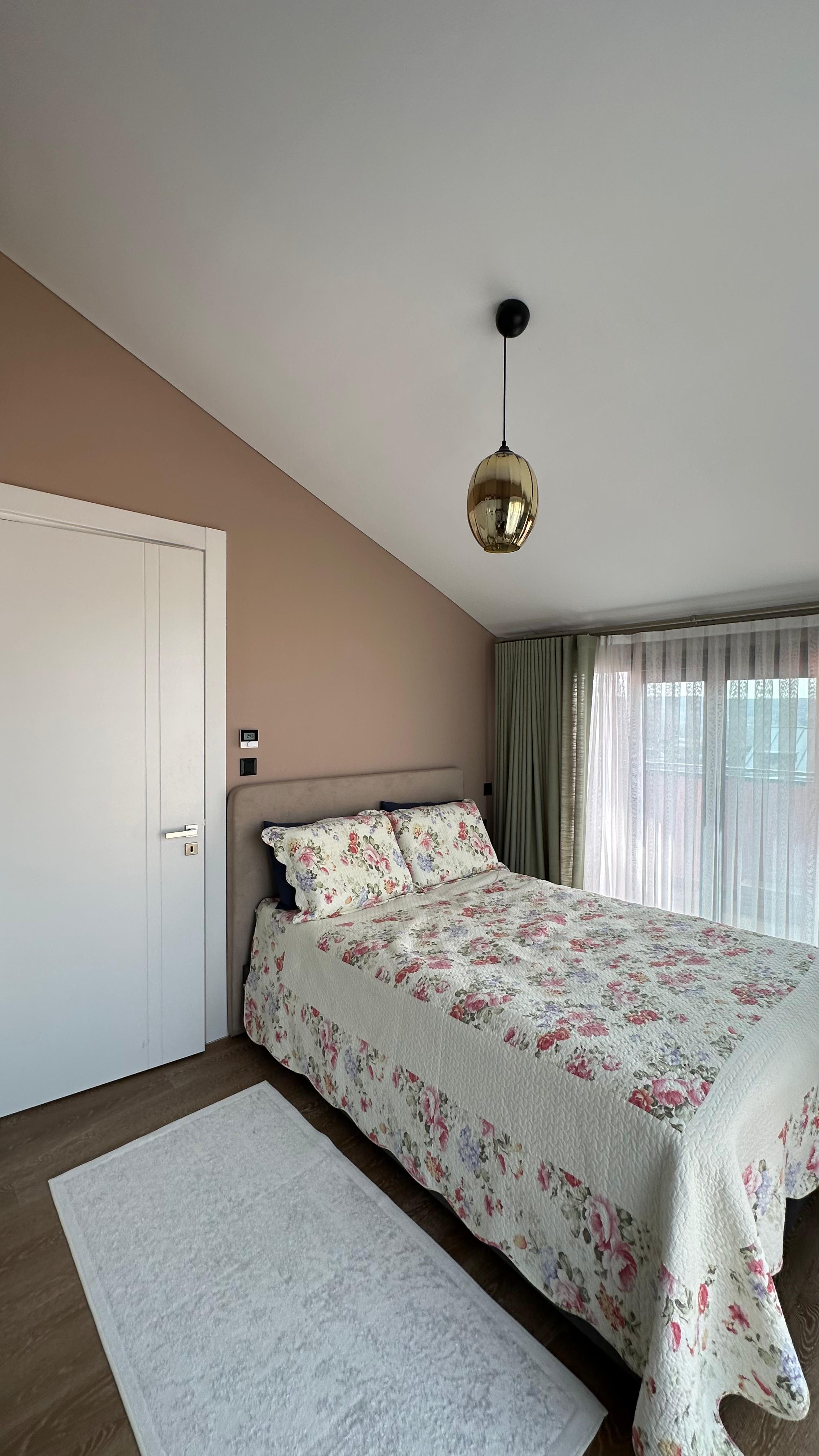 Free HTML5 Bootstrap Template by FreeHTML5.co