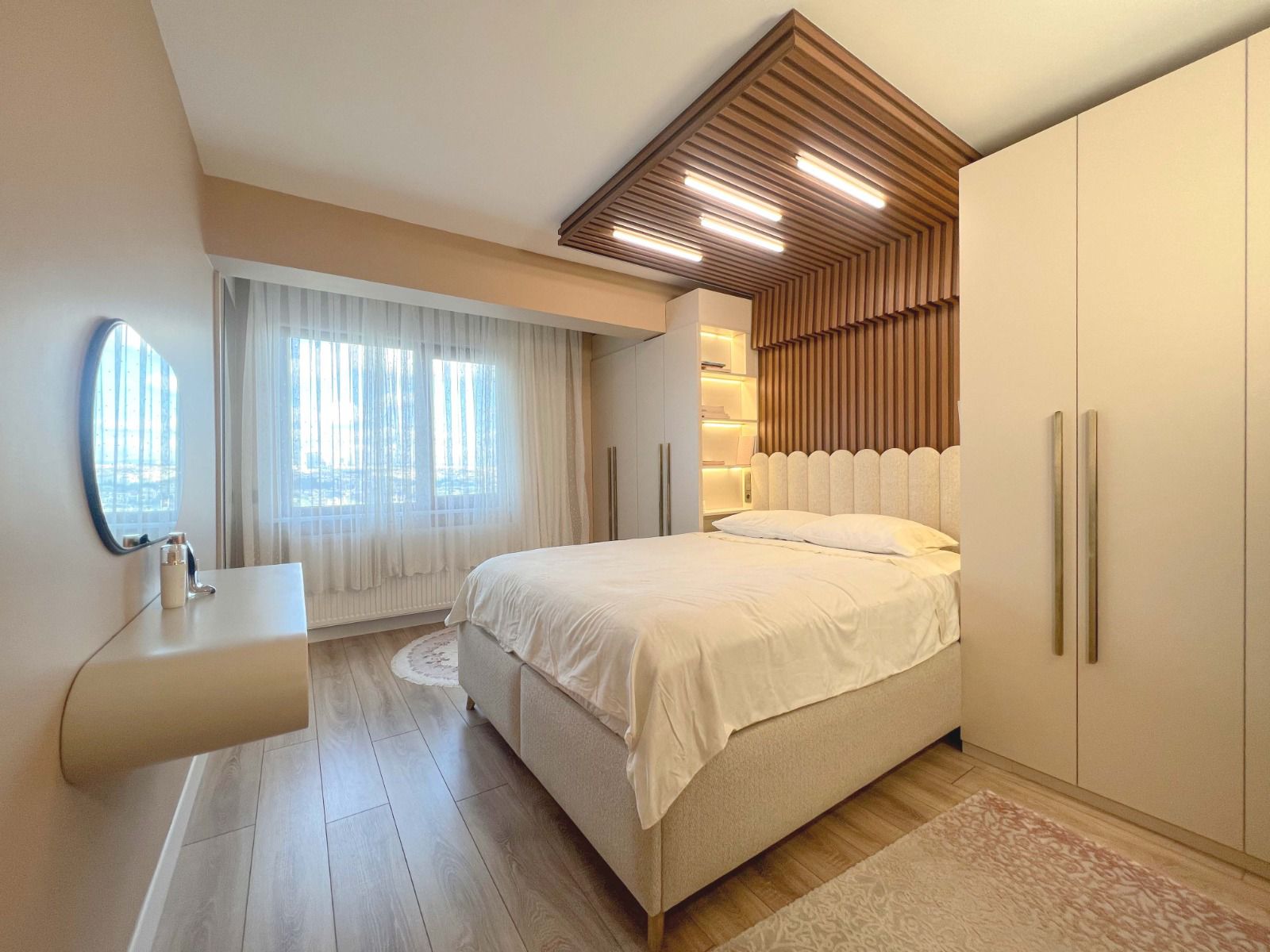 Free HTML5 Bootstrap Template by FreeHTML5.co